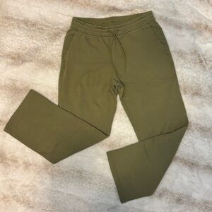 Lululemon Green Drawstring sweatpants
